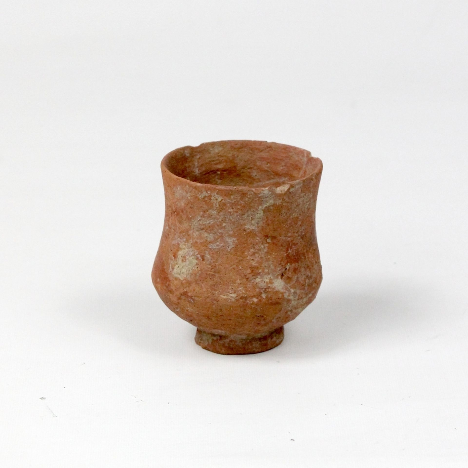 Baktrisches Tontöpfchen ca. 2000 bis 1500 v. Chr. - Bild 2 aus 3