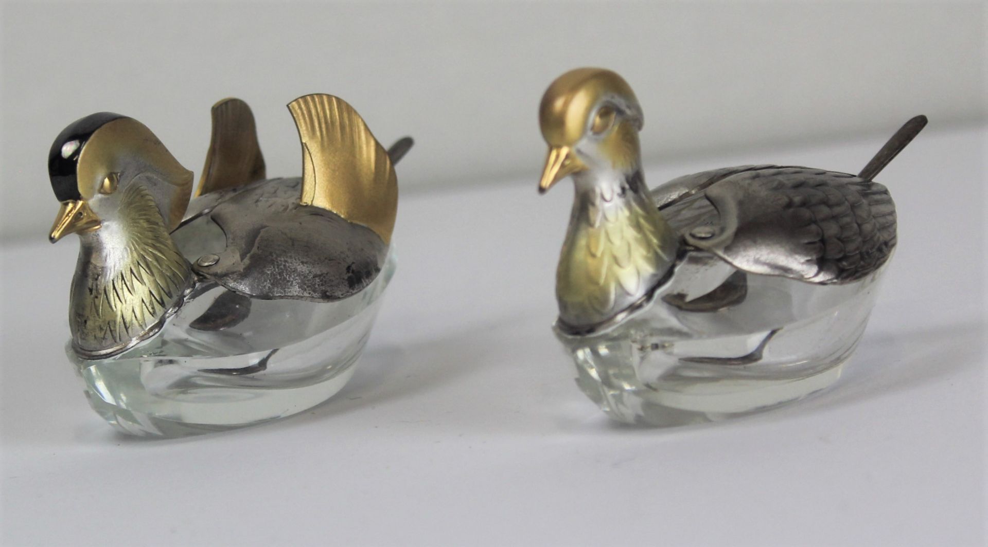 Zwei Vögel Glas und Silber