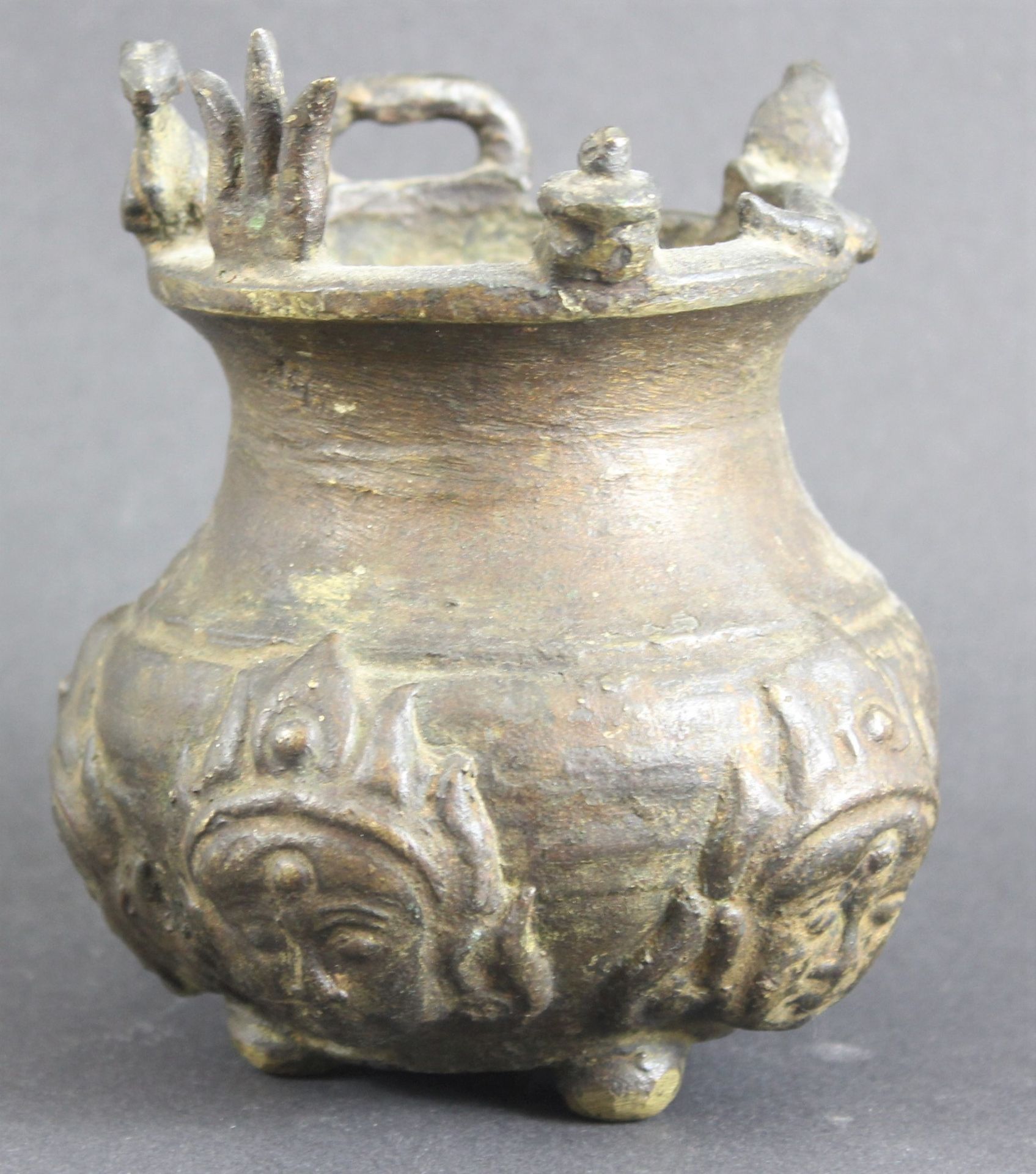 China, Ming Dynastie Bronze Weihrauchbrenner - Image 2 of 4