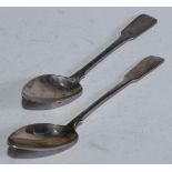 A pair of Scottish Provincial silver Oar pattern tablespoons, 22.5cm long, Robert Keay, Perth, c.