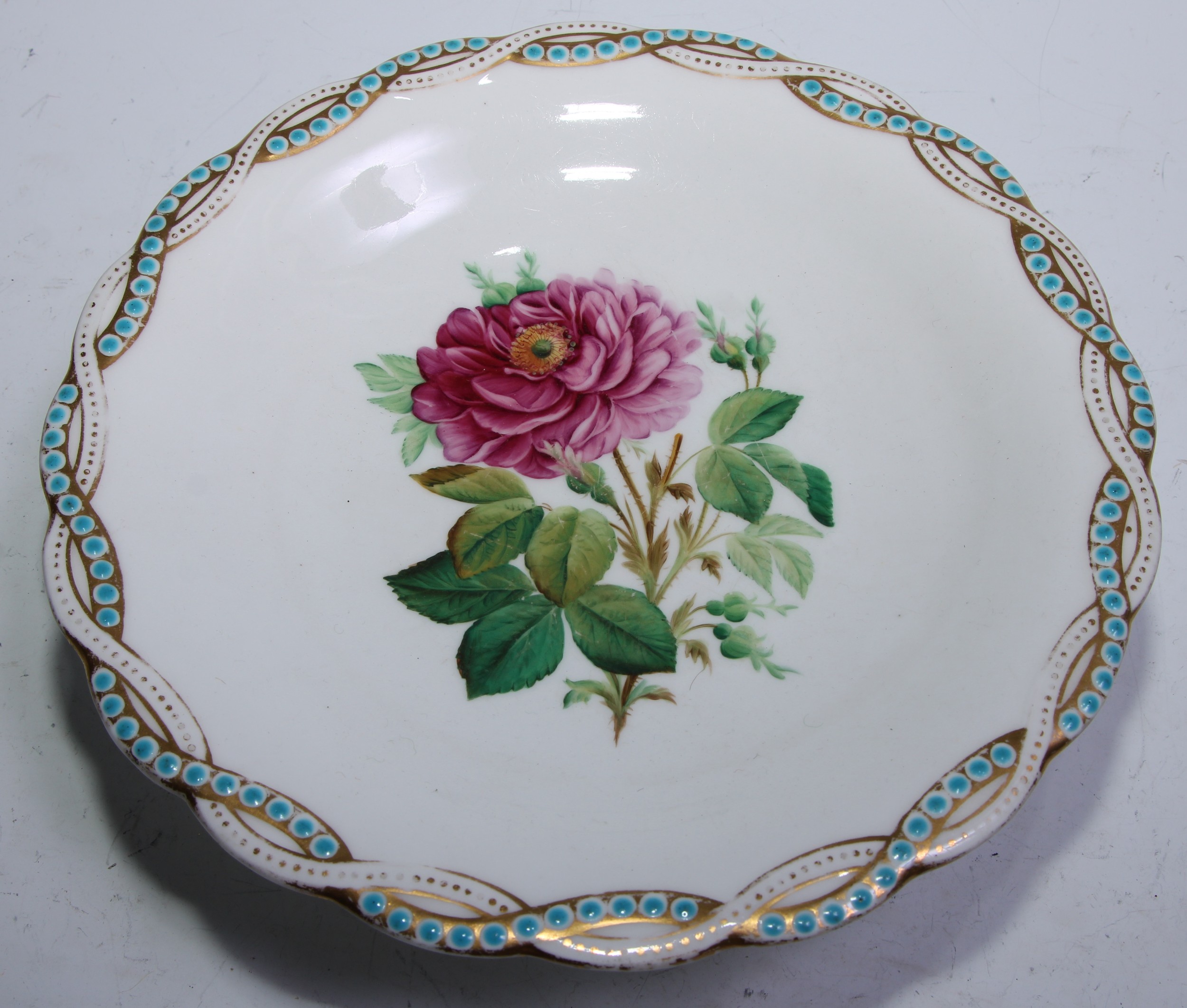 A Minton Botanical dessert service, comprising twelve shaped circular dinner plates, three - Image 17 of 19