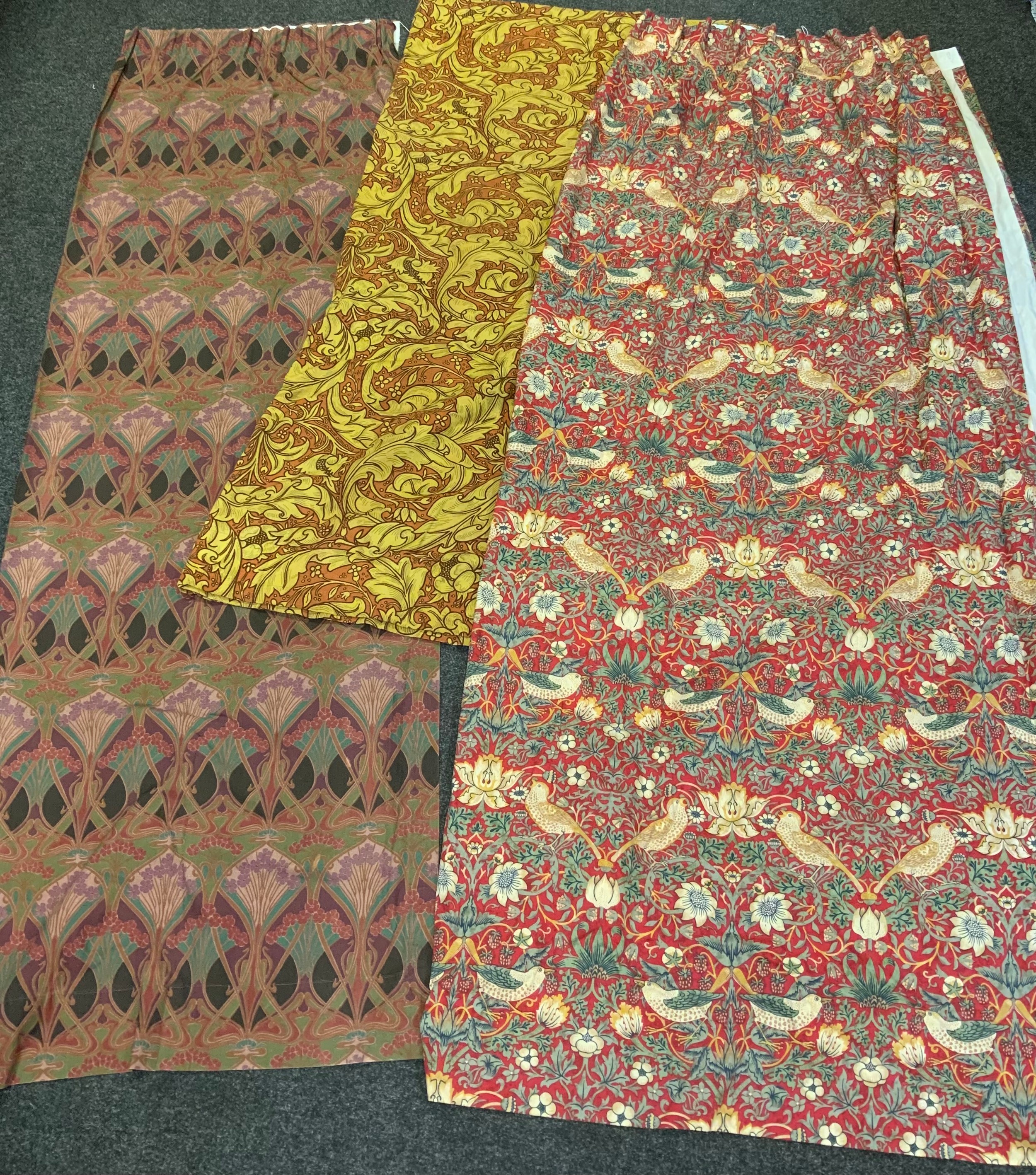 Sanderson vintage fabric bachelors buttons; Liberty fabric Ianthe, 170cm x 330cm; William Morris