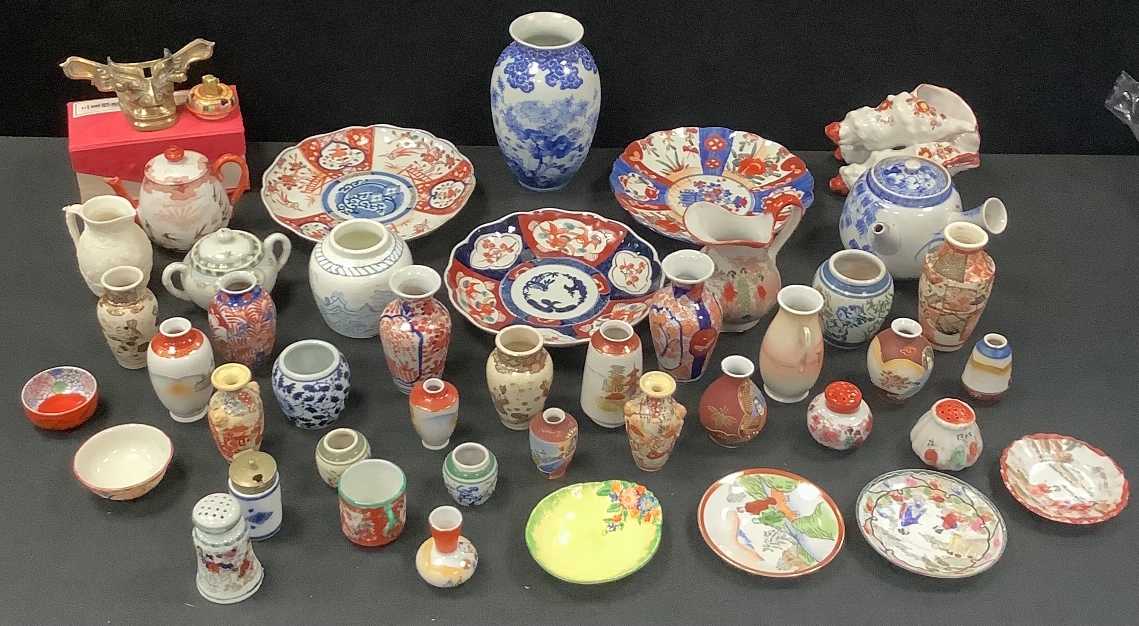 Oriental Ceramics - a Chinese blue and white jar, vases, Japanese kutai vase, brass mask etc