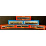 Toys, Trains - OO Gauge coaches, comprising Hornby Railways and Airfix Railway System, each boxed (