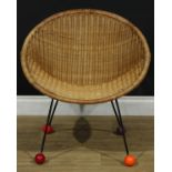 A retro mid-20th century Dutch design modernist satellite chair, in the manner of Rohe Noordwolde,