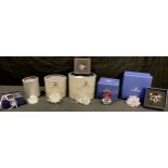 Swarovski Crystal flowers including a vase of Roses, others, each boxed, some with certificates (8)