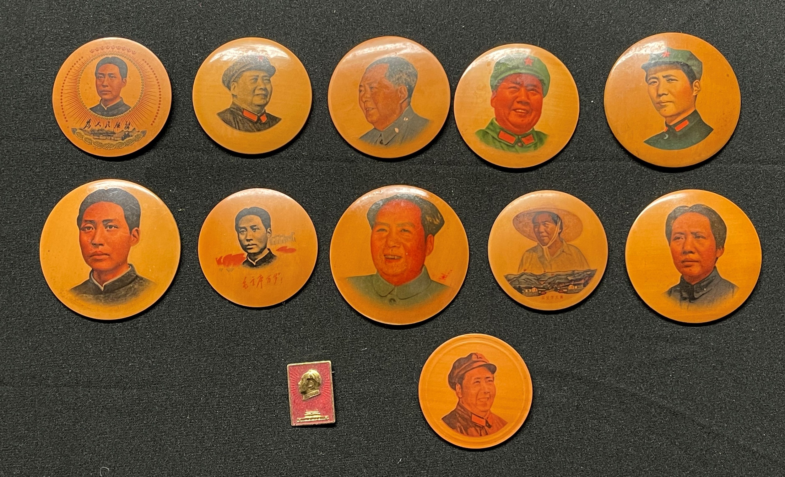 Communist Peoples Republic of China collection of Bamboo printed lapel badges featuring Chairman Mao