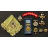 WW2 British Defence Medal, no ribbon: United Nations Korea Medal complete with ribbon in box of