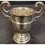 A George V silver agricultural two handled trophy cup, Grantham Christmas Fat Stock Show,