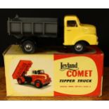 Victory Industries (V Models) 1:18 scale Leyland Comet tipper truck, detachable yellow plastic