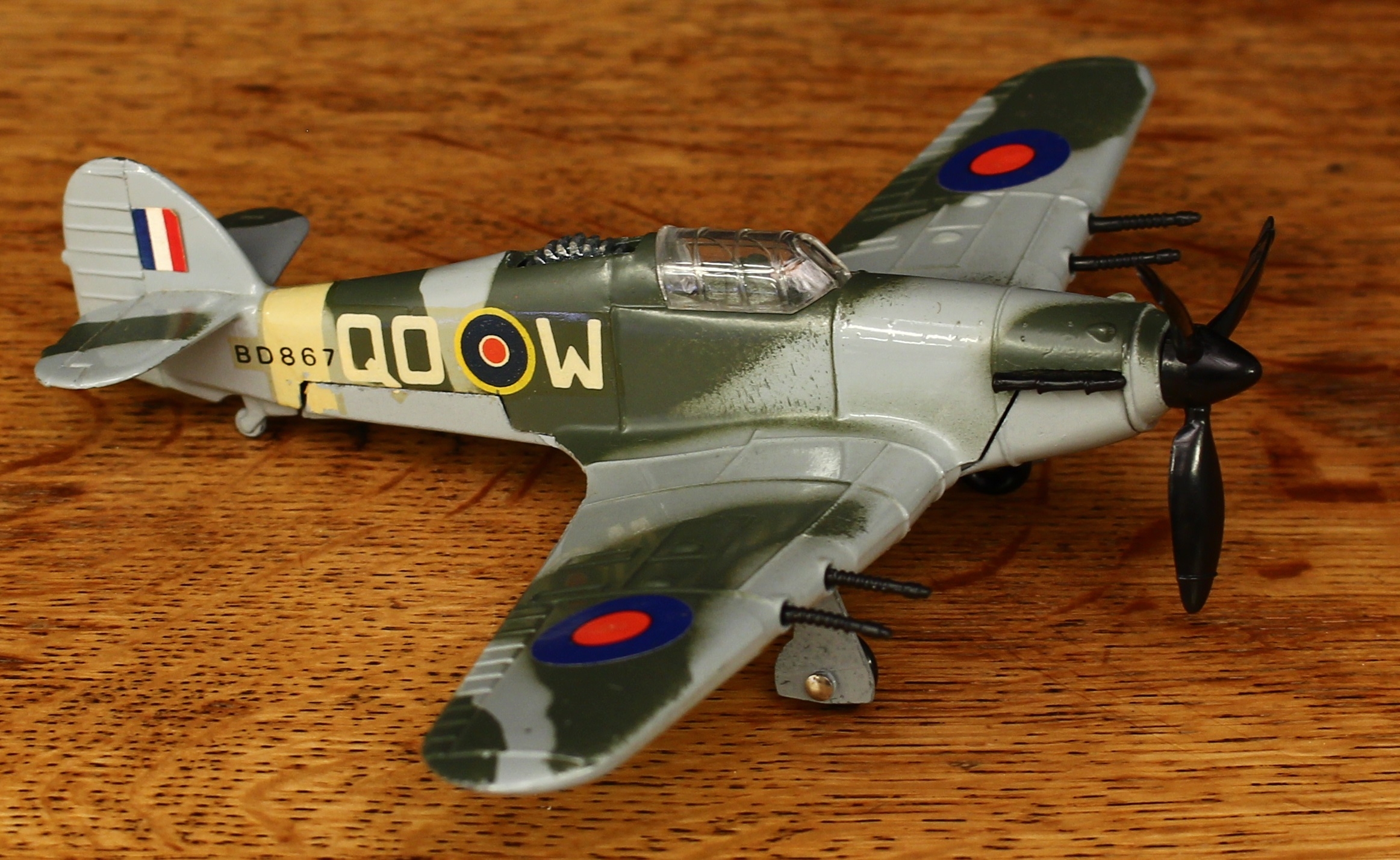 Dinky Toys 718 Hawker Hurricane Mk IIc, camouflaged body with R.A.F. roundel decals, three blade - Image 2 of 2