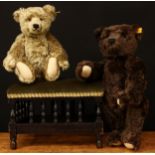 A Steiff (Germany) EAN 000850 Classic 1920 replica jointed brown mohair teddy bear, amber and