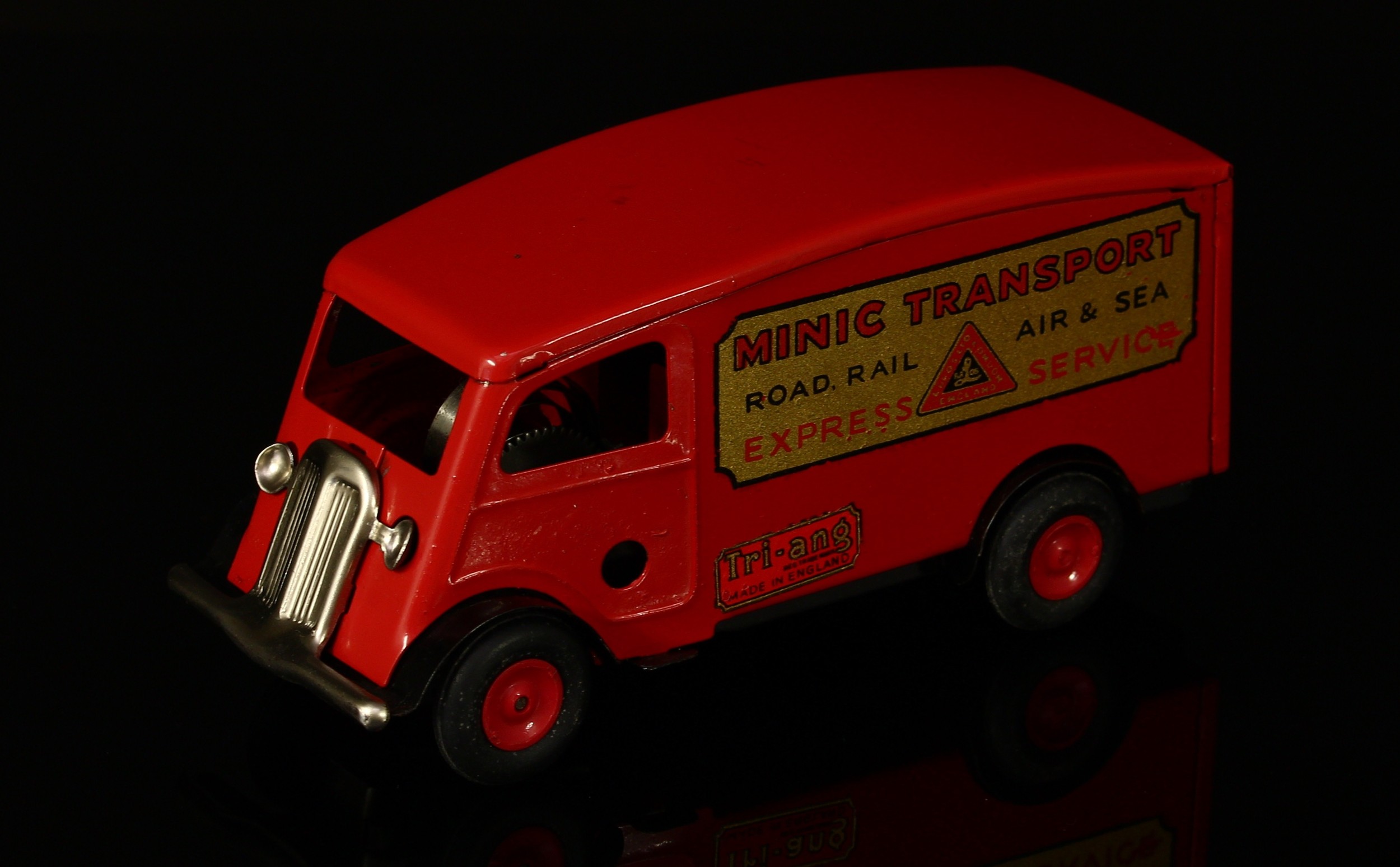 Tri-ang Minic (Lines Brothers) tinplate and clockwork 103M shutter van, red body with decals '