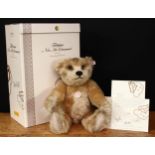 Steiff (Germany) EAN 038846 "New Mr.Cinnamon" teddy bear, trademark 'Steiff' button to ear with