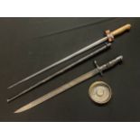 WW1 French Lebel bayonet with 517mm long spike blade, working release catch, brass hilt, overall