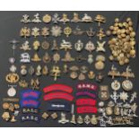 WW2 British cap badges, GS & RAF buttons, cloth insignia and later Staybrite cap badges and collar