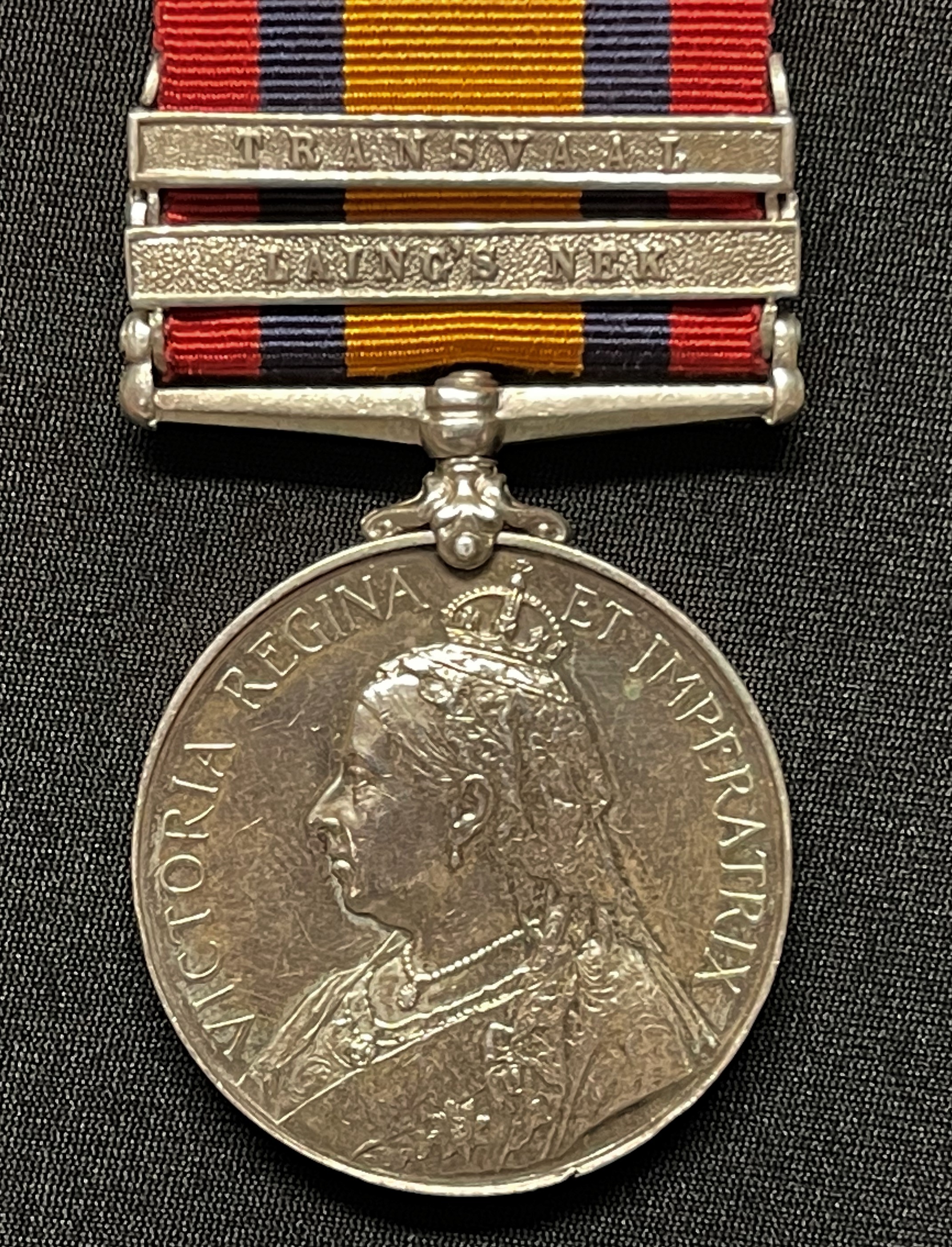 Queens South Africa Medal with Transvaal and Laing's Nek clasps RENAMED to 5510 Corporal JF Webb, - Bild 2 aus 5