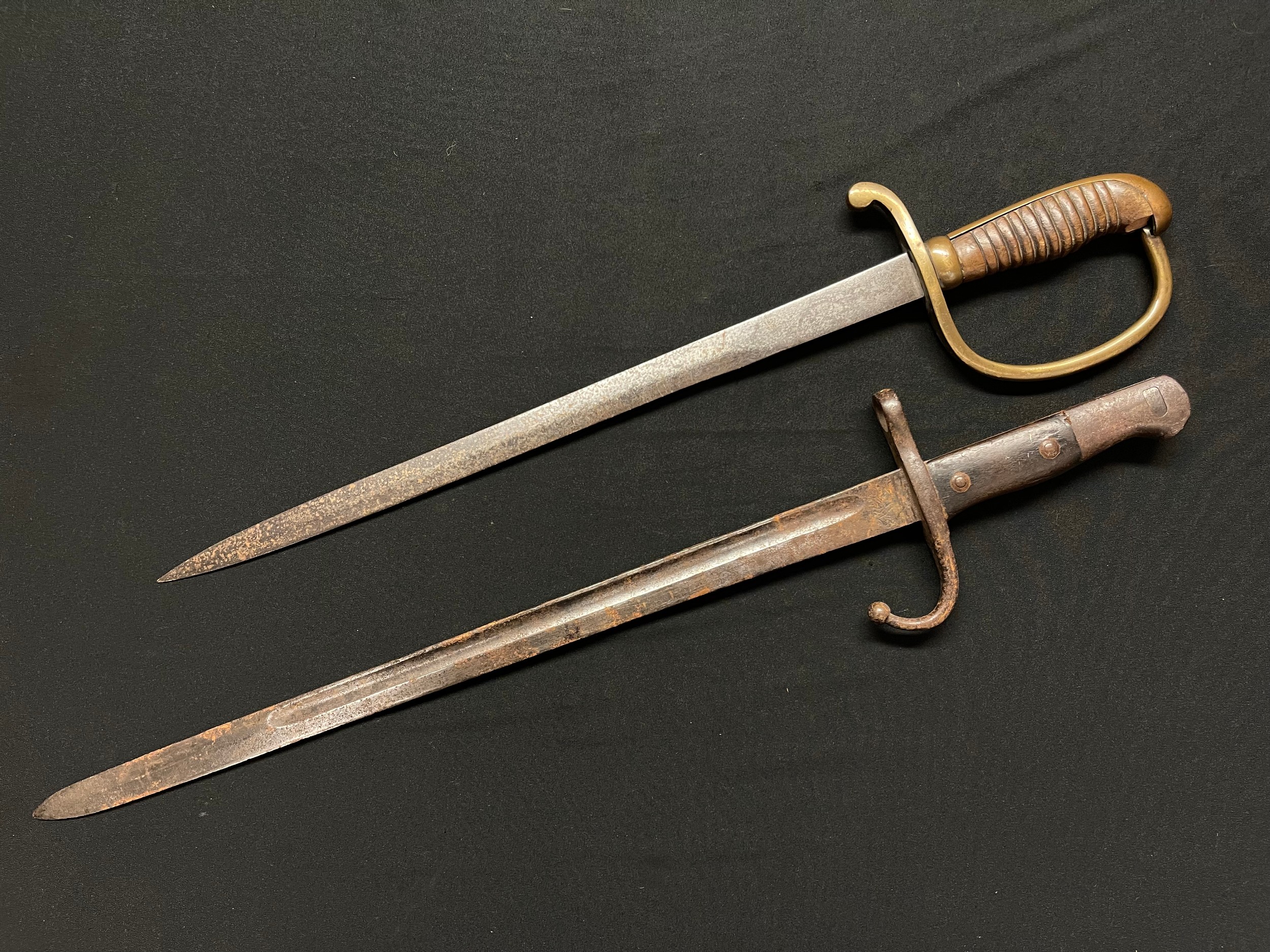 WW1 Ottoman/Turkish 1909 Model Army Officer's short sword with 395mm long blade. Overall length