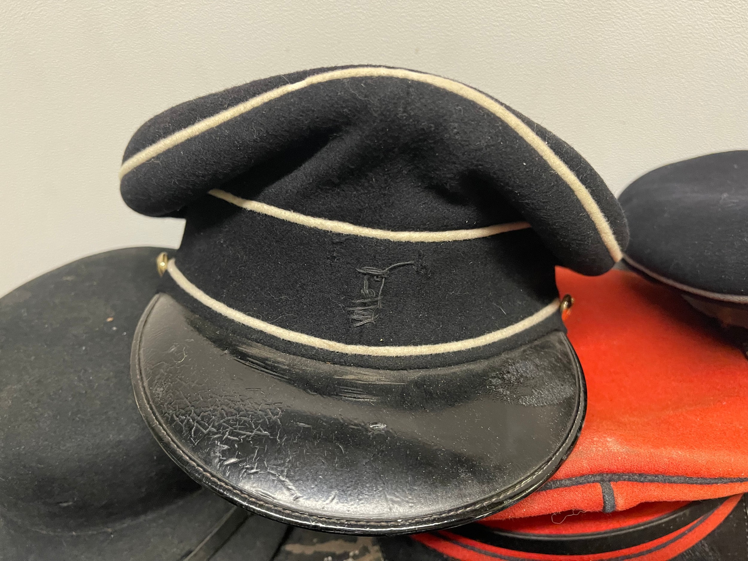 A collection of British Service Dress Caps: General Staff Officers Cap with bullion wire cap badge - Image 3 of 7