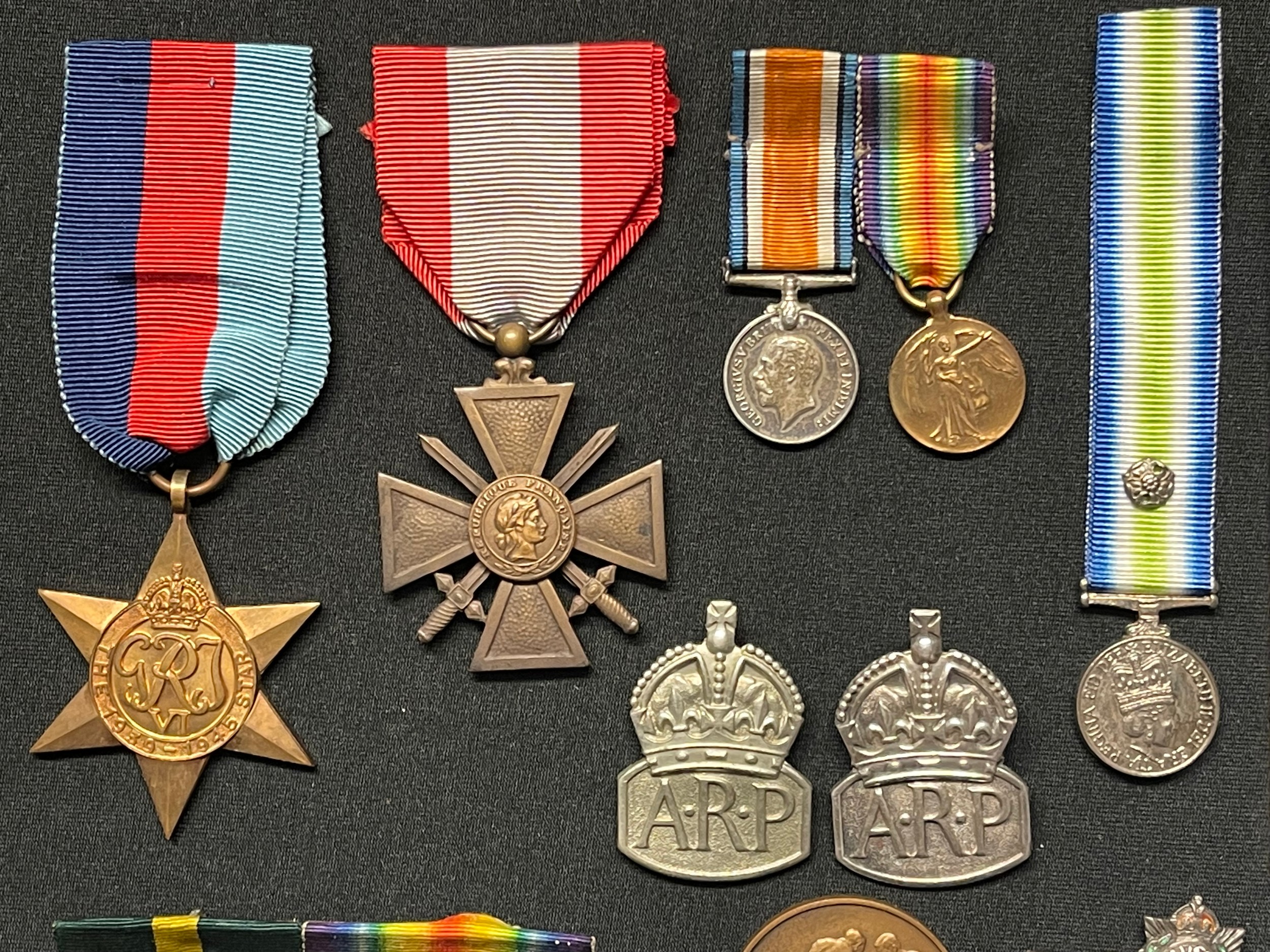 WW2 British 1939-45 Star: WW2 French Overseas Service Medal: Miniature WW1 British War & Victory - Image 2 of 6