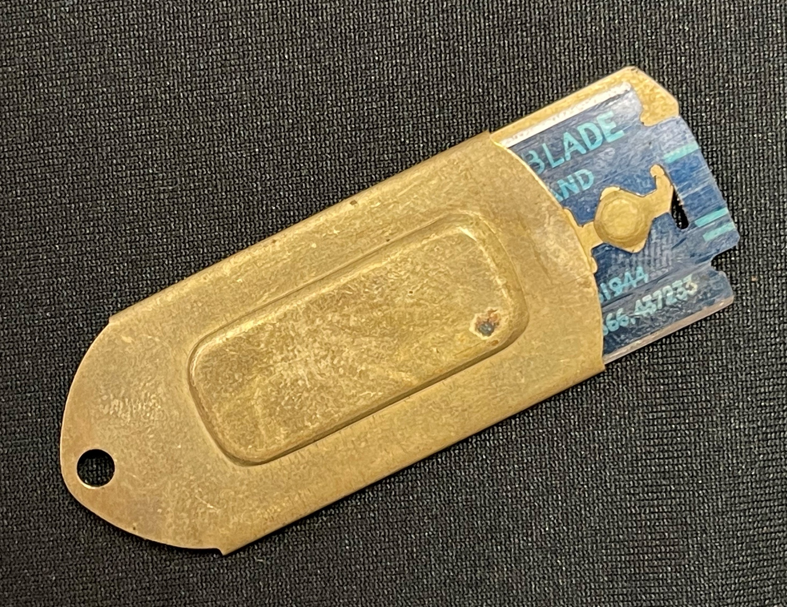 WW2 British / US "Visor Knife" escape and evasion blade, a brass scabbard designed to carry a - Image 2 of 3