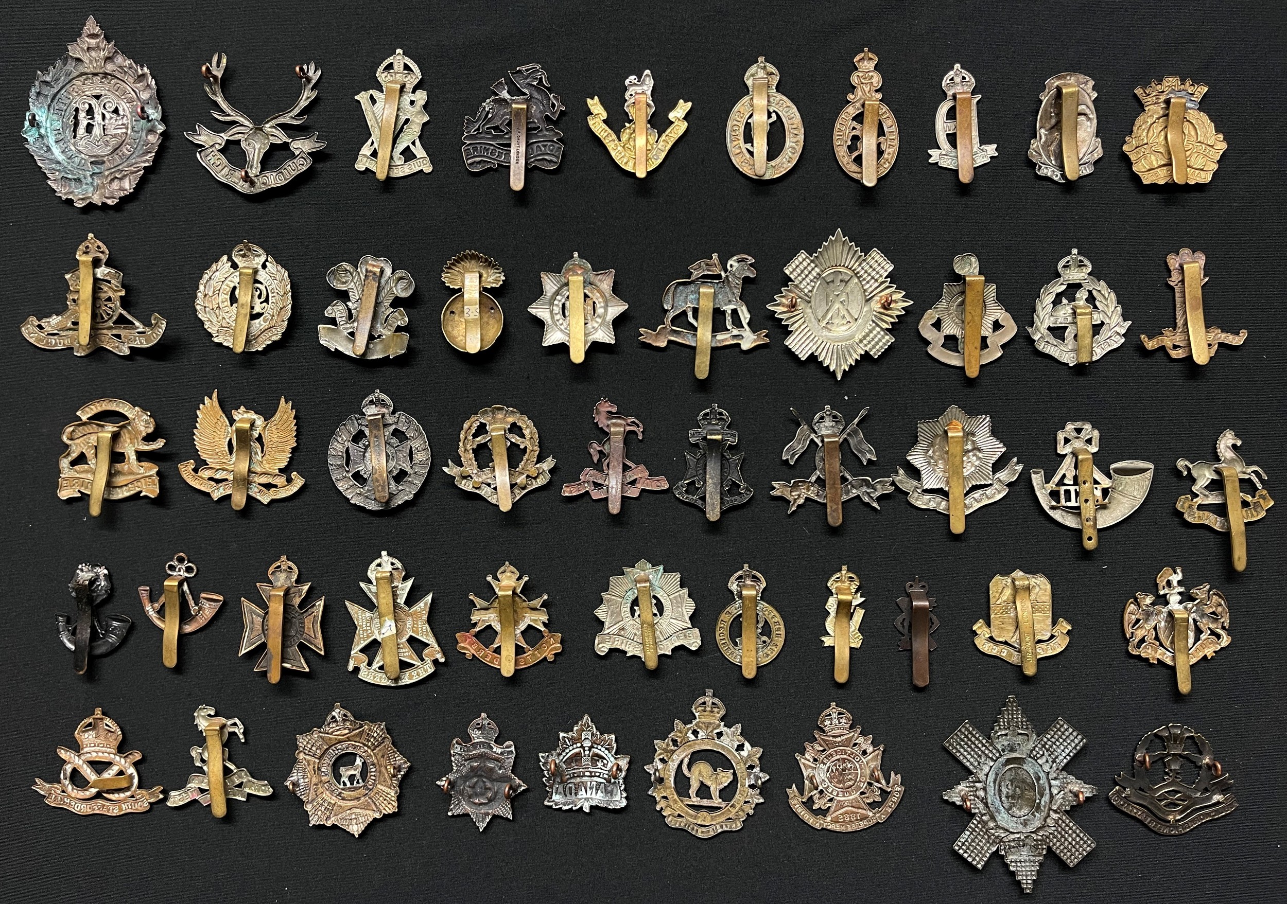 WW2 British Cap Badges plus some WW1 badges to include: Aryll & Sutherland Highlanders: Seaforth - Image 2 of 10