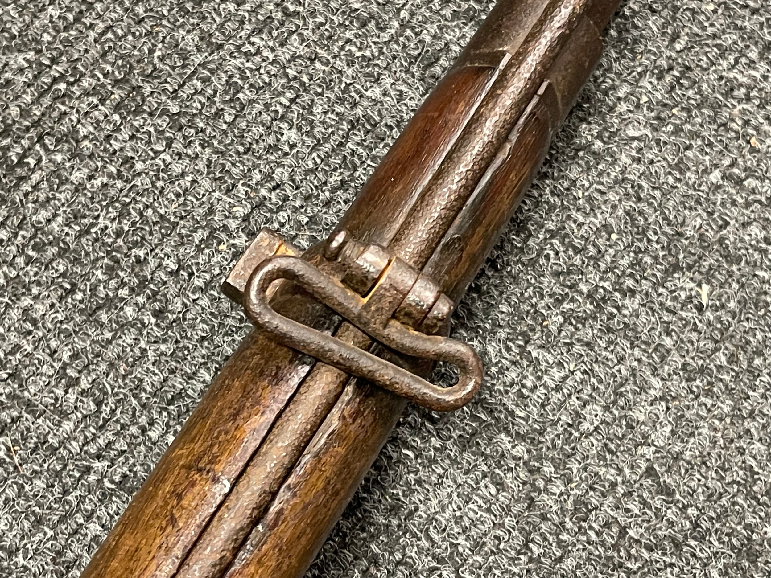 British Military "Bar on Band" Enfield Short Percussion Cap Rifle. Working action. 83cm long barrel. - Image 23 of 24