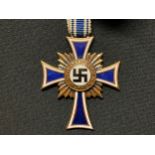 WW2 Third Reich Ehrenkreuz der Deutsche Mutter Dritte Stufe - Mother's Cross 3rd Class (Bronze).
