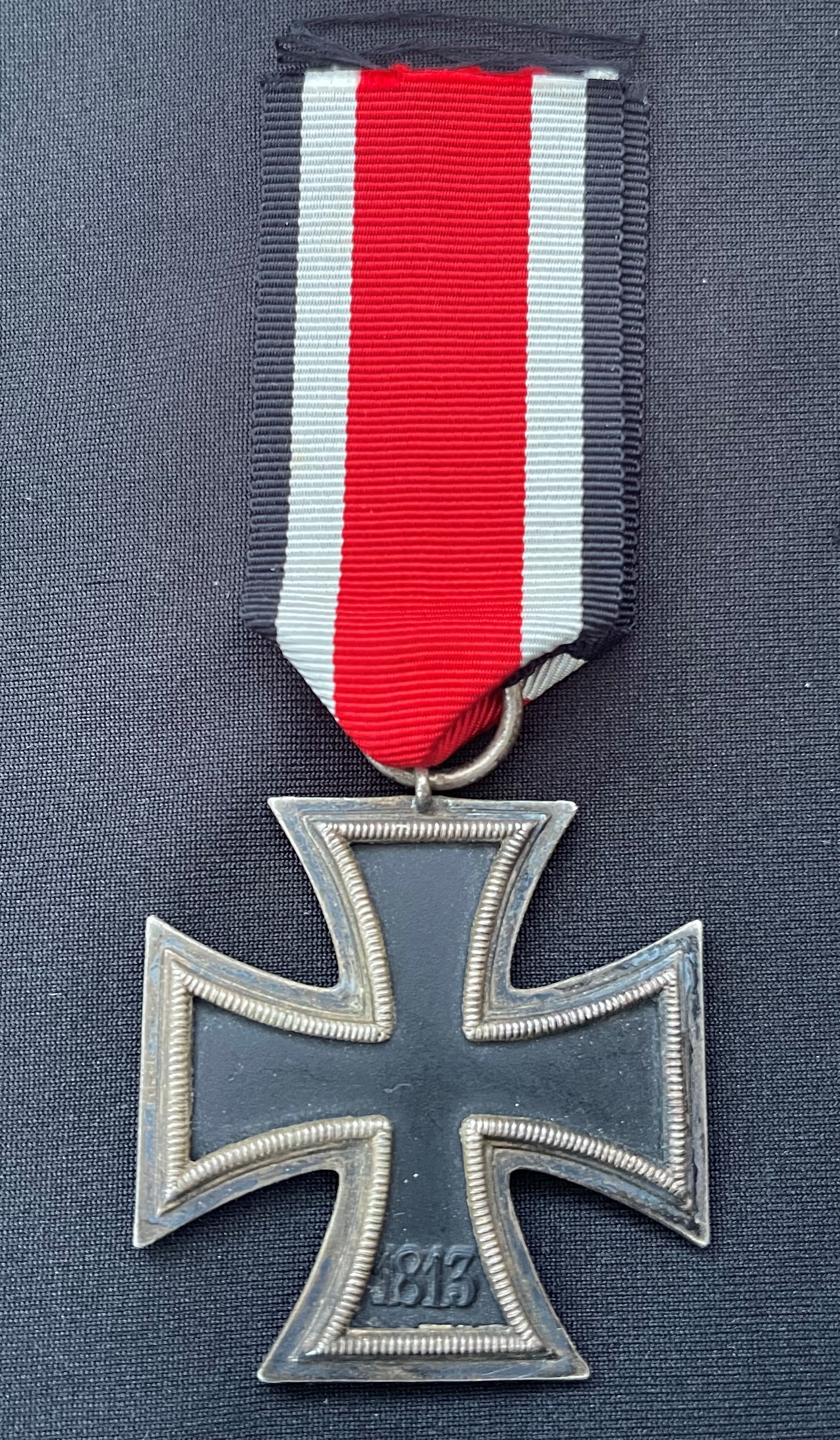 WW2 Third Reich Eisernes Kreuz 2. Klasse. Iron Cross 2nd class 1939. Maker mark to ring "55" for "JE - Image 2 of 3