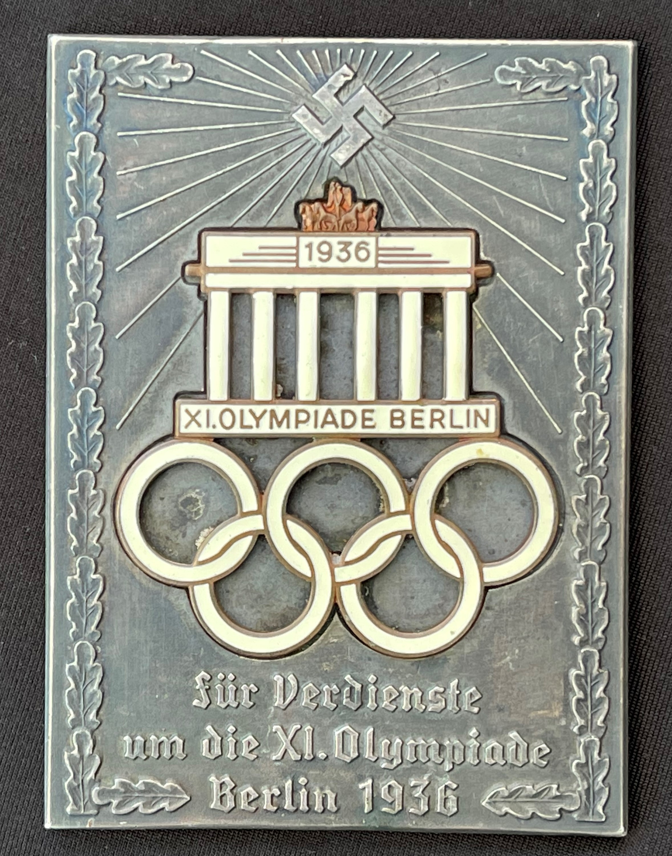 WW2 Third Reich 1936 XI Olympiade Berlin non portable award. Inscribed "Fur Verdienste um die XI