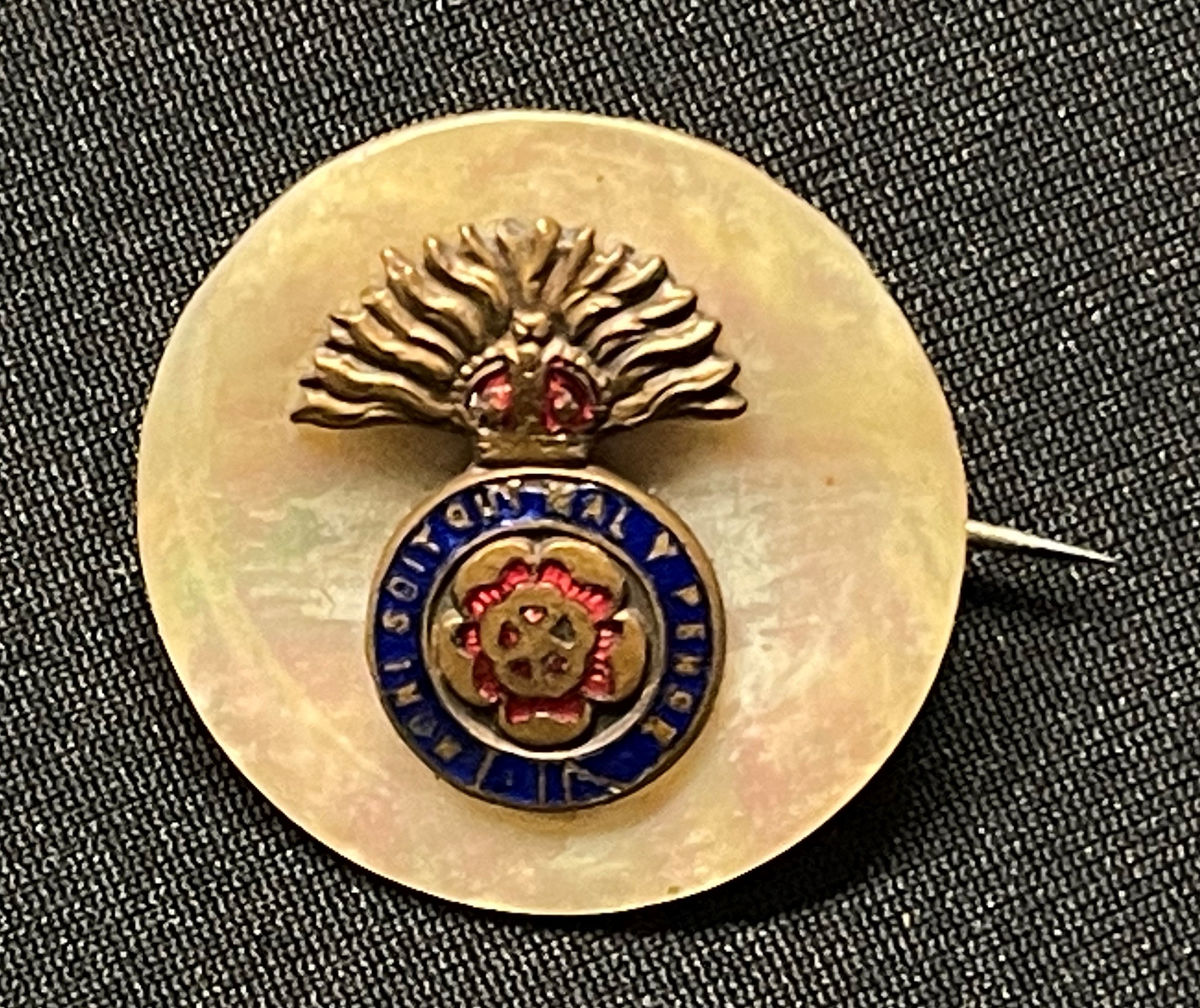 WW1 British Mother of Pearl & Enamel Sweetheart Badge Collection comprising of nine badges to - Image 7 of 11