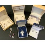 Jewellery - a pair of Gems Tv tanzanite and sterling silver cross cluster earrings; others, mother