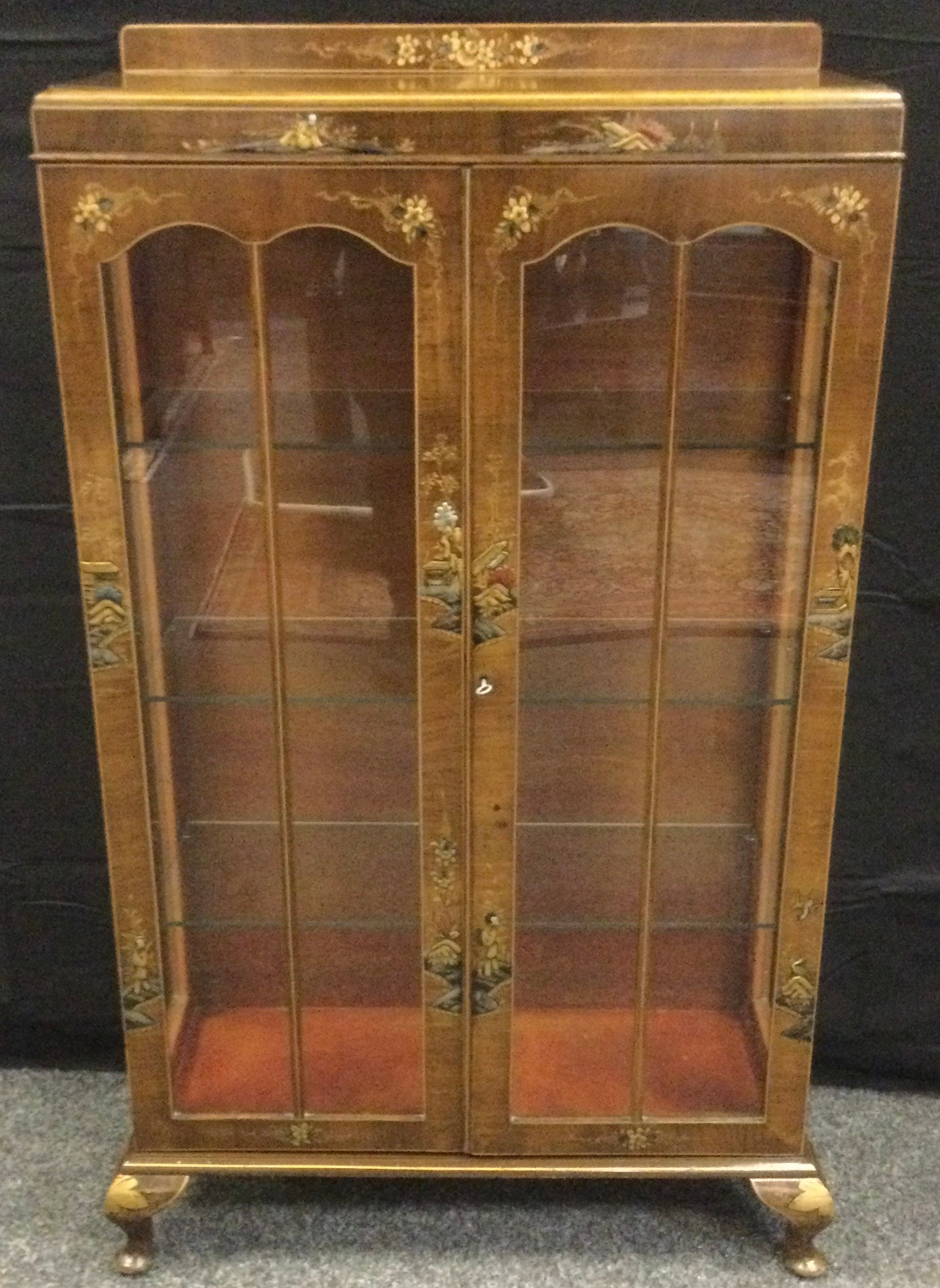 A 20th century Northampton Cabinet Company display cabinet, half gallery above a pair of glazed