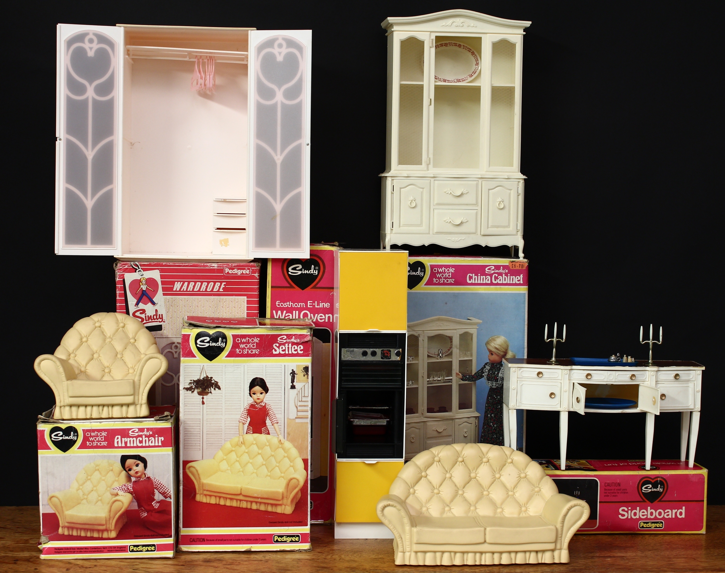 Pedigree Sindy doll furniture and accessories, comprising No.44258 Sideboard, boxed; No.44517