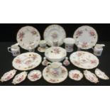 Royal Crown Derby Posies dinner plates; trinket dishes; jugs; vases'; a Blue Line Posies mug; etc