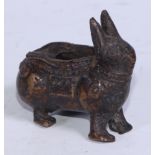 A Chinese zoomorphic brush washer or censer, cast as a stylised animal, 8.5cm long, 19th century