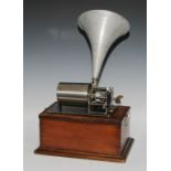 An early 20th century phonograph, by the Columbia Phonograph Company, rectangular walnut case with