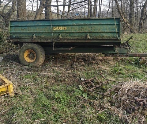 A Fraser Agricultural large tipping trailer with a quantity of scrap metal; two agricultural