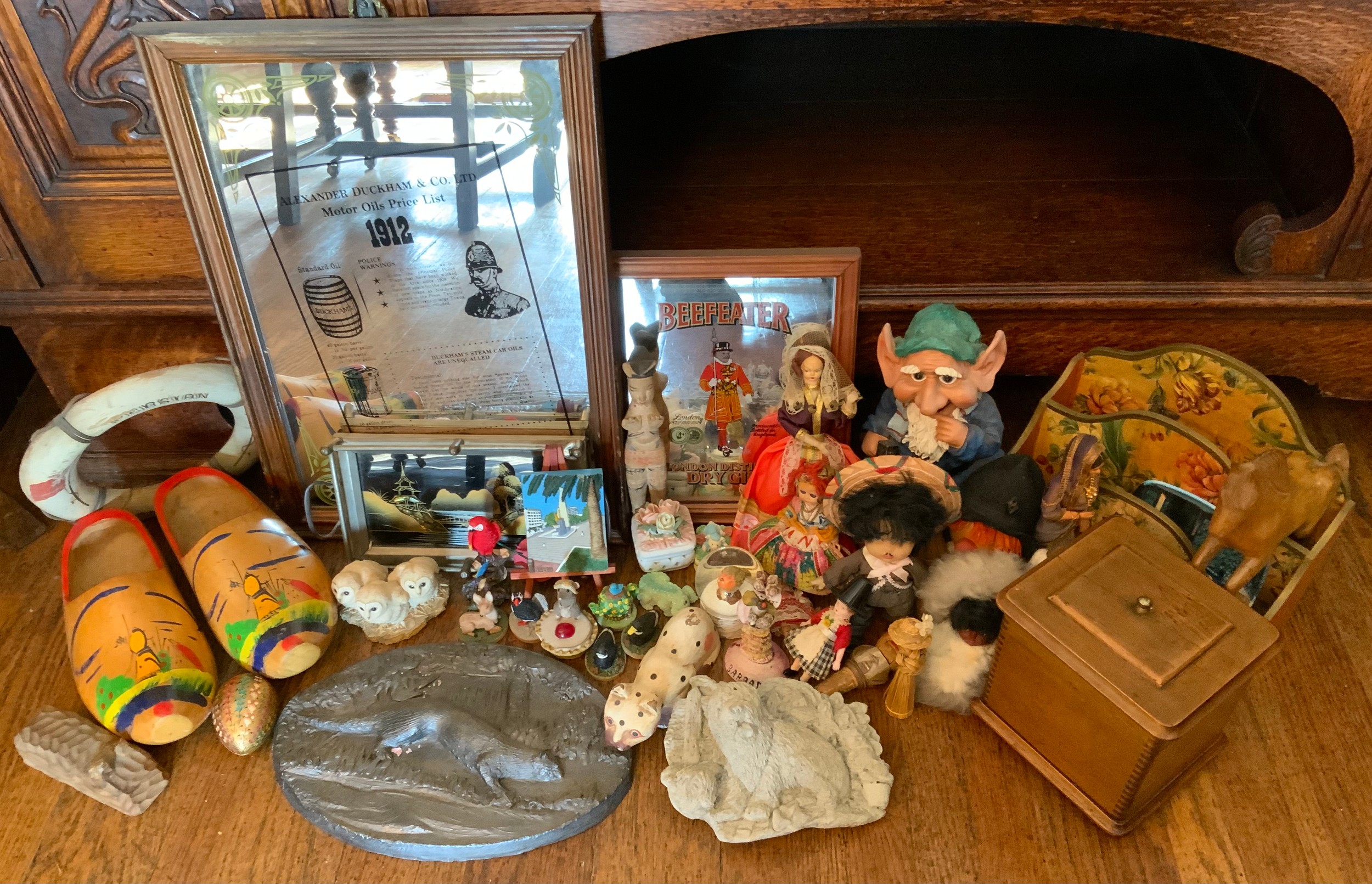 Collectables - Dolls of the World; resin animal models; Gnome; mirrors; etc ** We would please ask