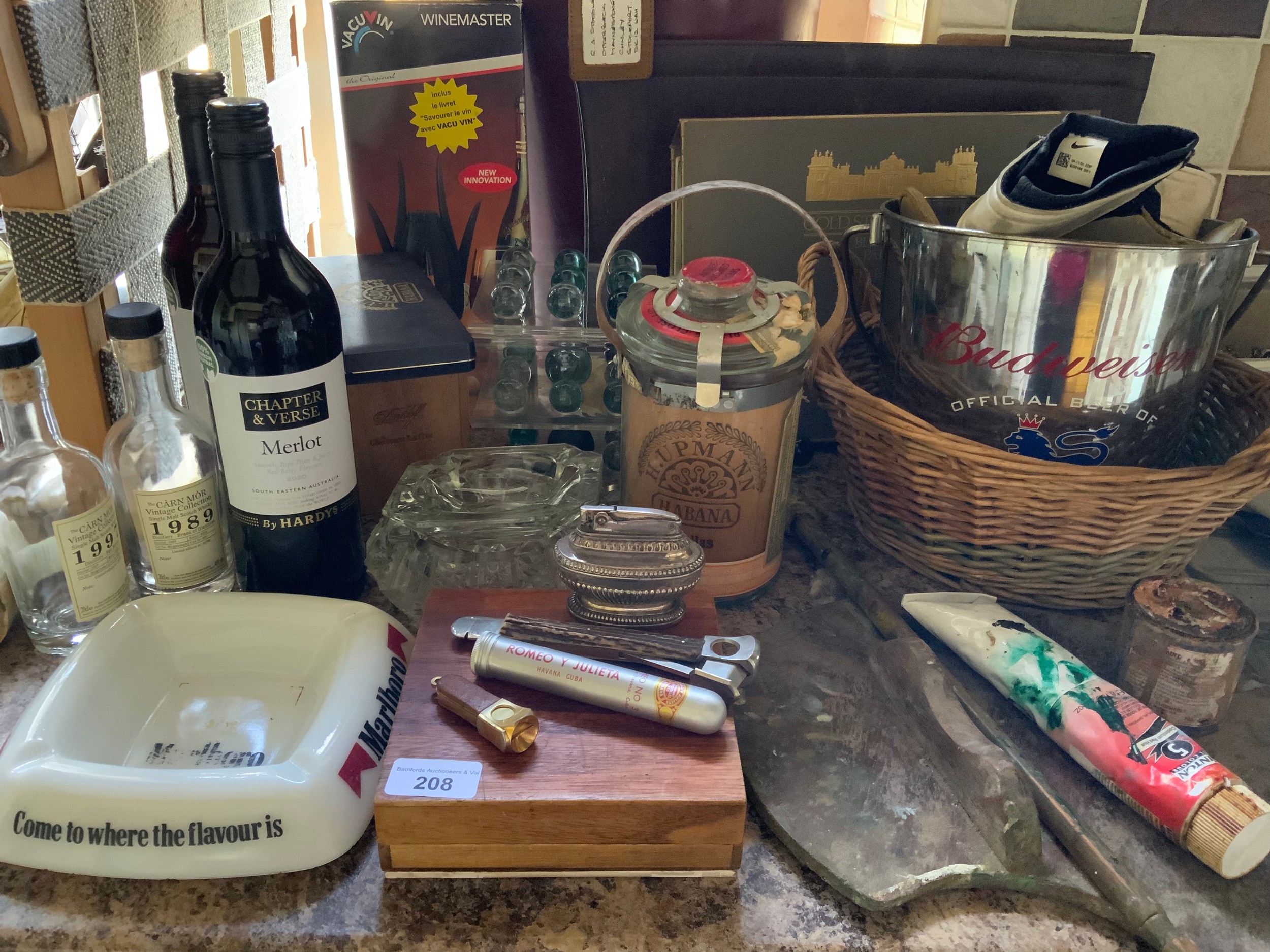 An Artist's easel; briefcases; wine master; cigars; Chapter & Verse Merlot; Budweiser ice bucket; - Image 2 of 2