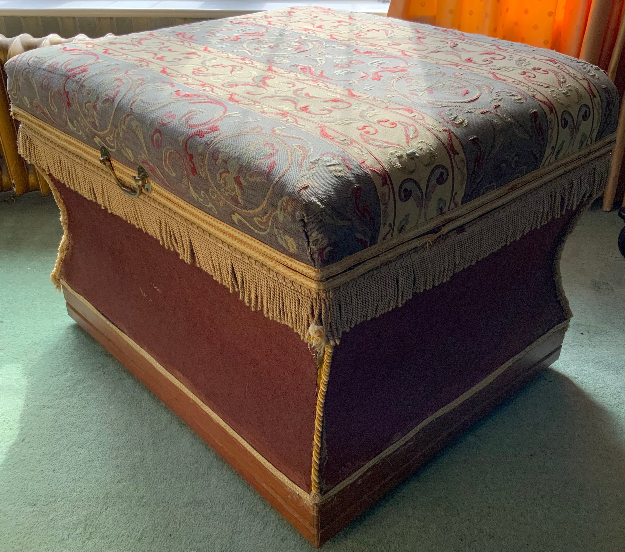 A large Victorian sarcophagus upholstered stool, plinth base, on casters, 59cm high, 70cm deep, 84cm