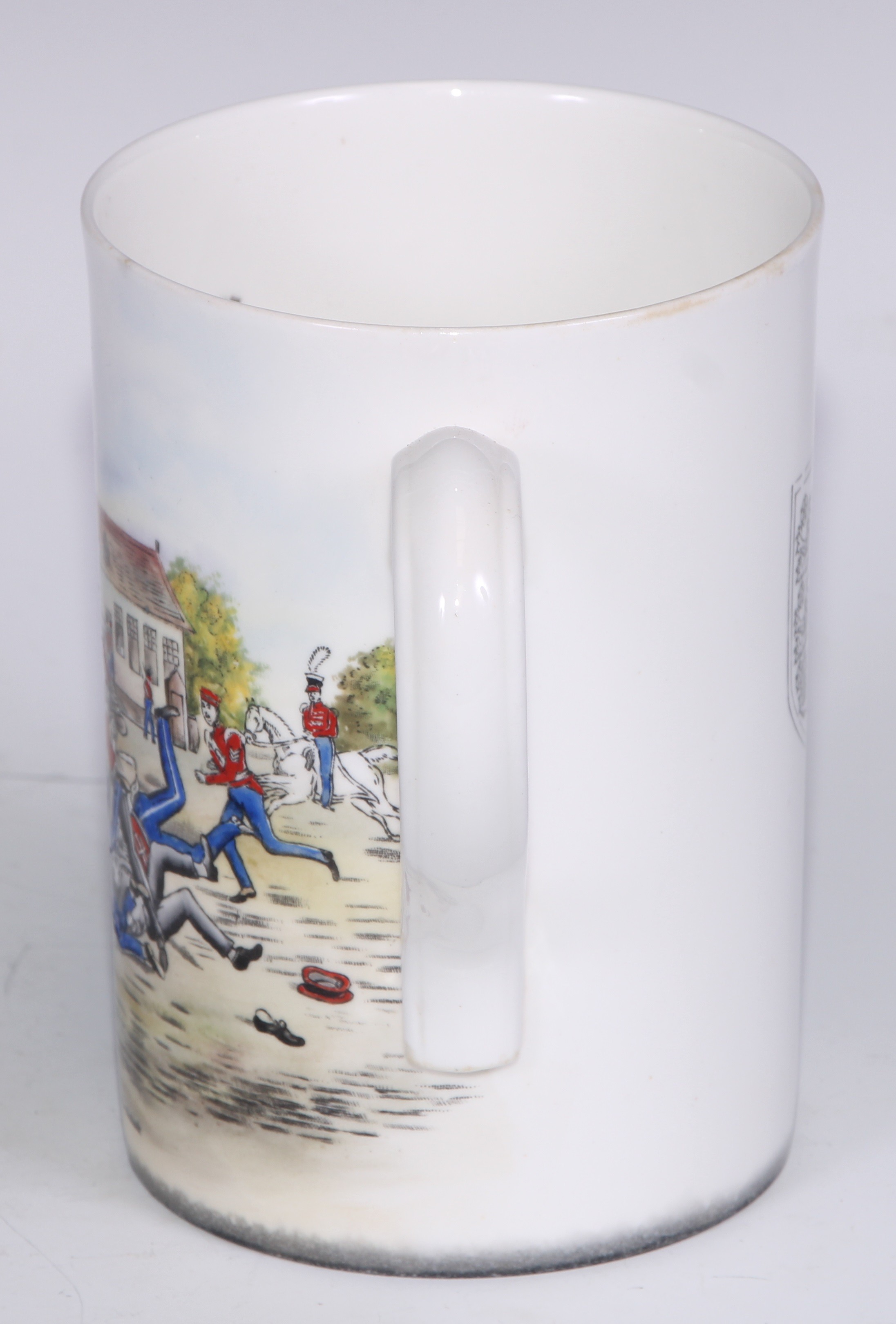 A Royal Crown Derby cylindrical mug, printed and painted by F Cox, with a hunting scene, to verso - Bild 34 aus 42