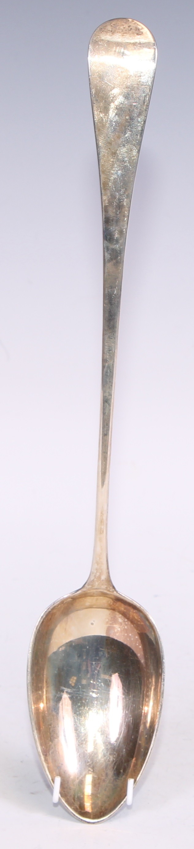 A George III silver Bright-cut Old English pattern basting spoon, 30cm long, London 1786; another, - Bild 5 aus 5