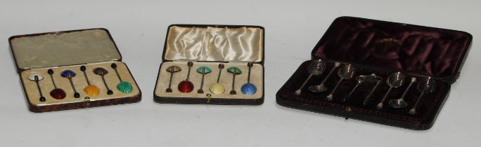 A set of six Victorian silver seal top teaspoons, sugar tongs en suite, retailed by Charles