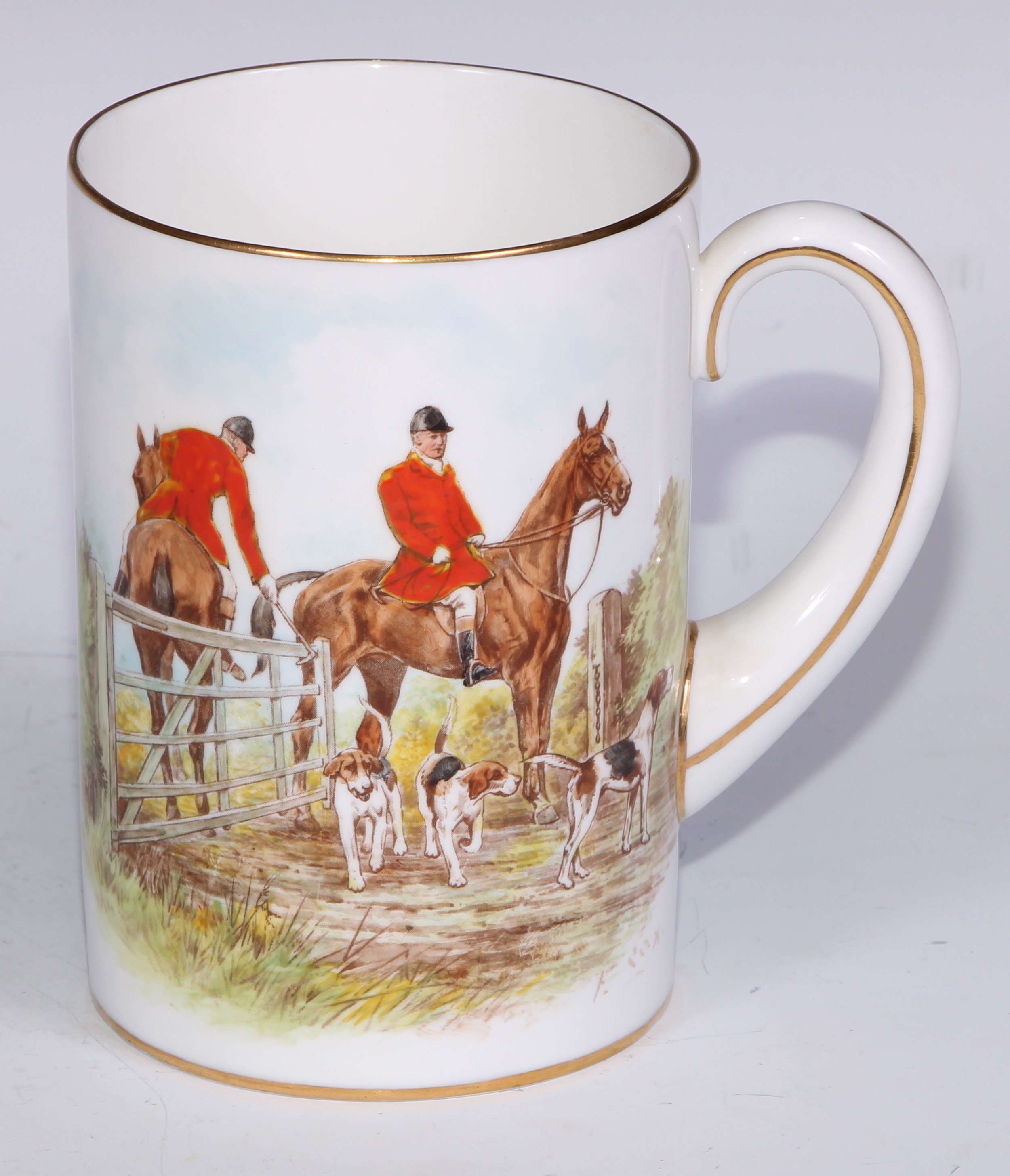 A Royal Crown Derby cylindrical mug, printed and painted by F Cox, with a hunting scene, to verso - Bild 37 aus 42