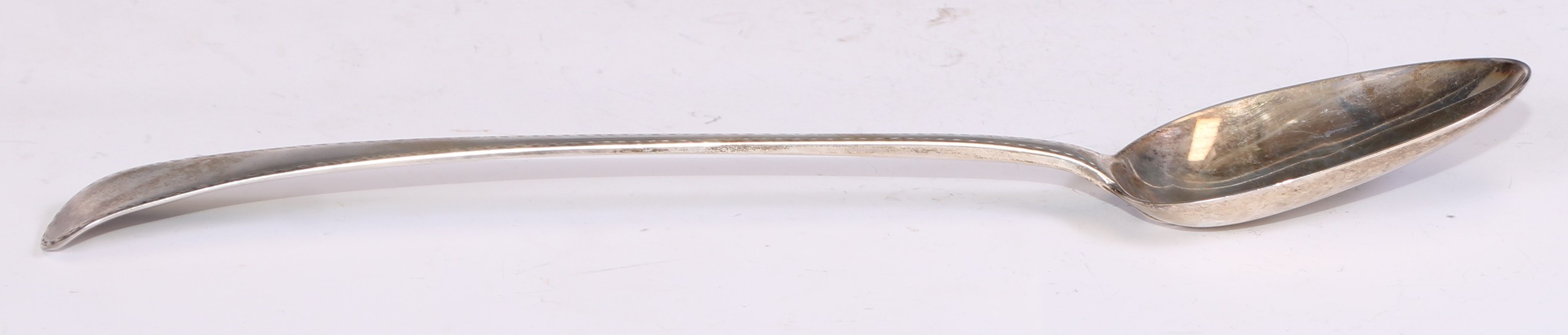 A George III silver Bright-cut Old English pattern basting spoon, 30cm long, London 1786; another, - Bild 2 aus 5