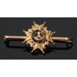 A 15ct gold military sweetheart brooch for the Leeds Rifles, inscribed 'South African 1901-2', 4.5cm