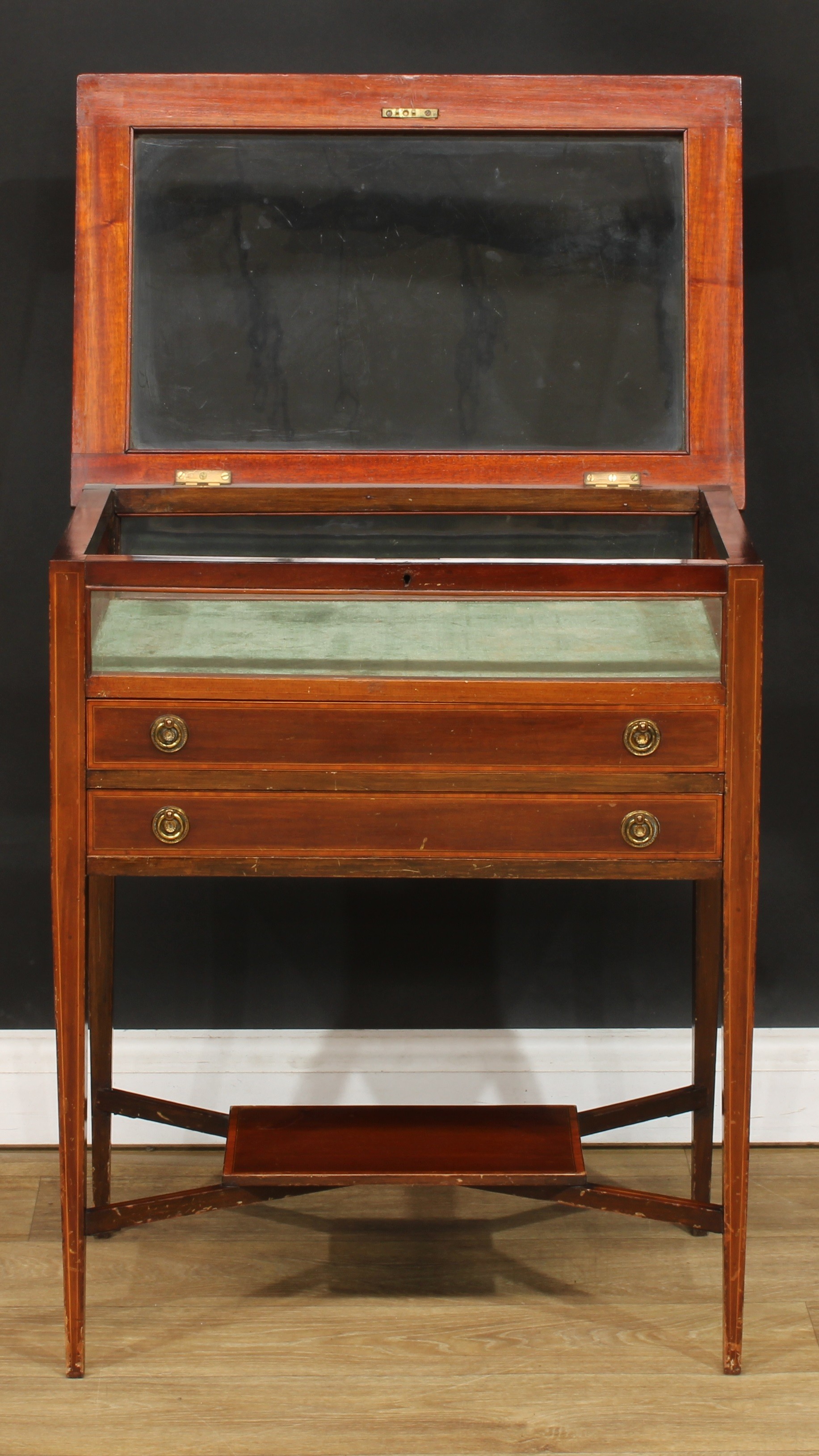 An Edwardian satinwood crossbanded mahogany bijouterie table, hinged rectangular top above a pair of - Image 3 of 7