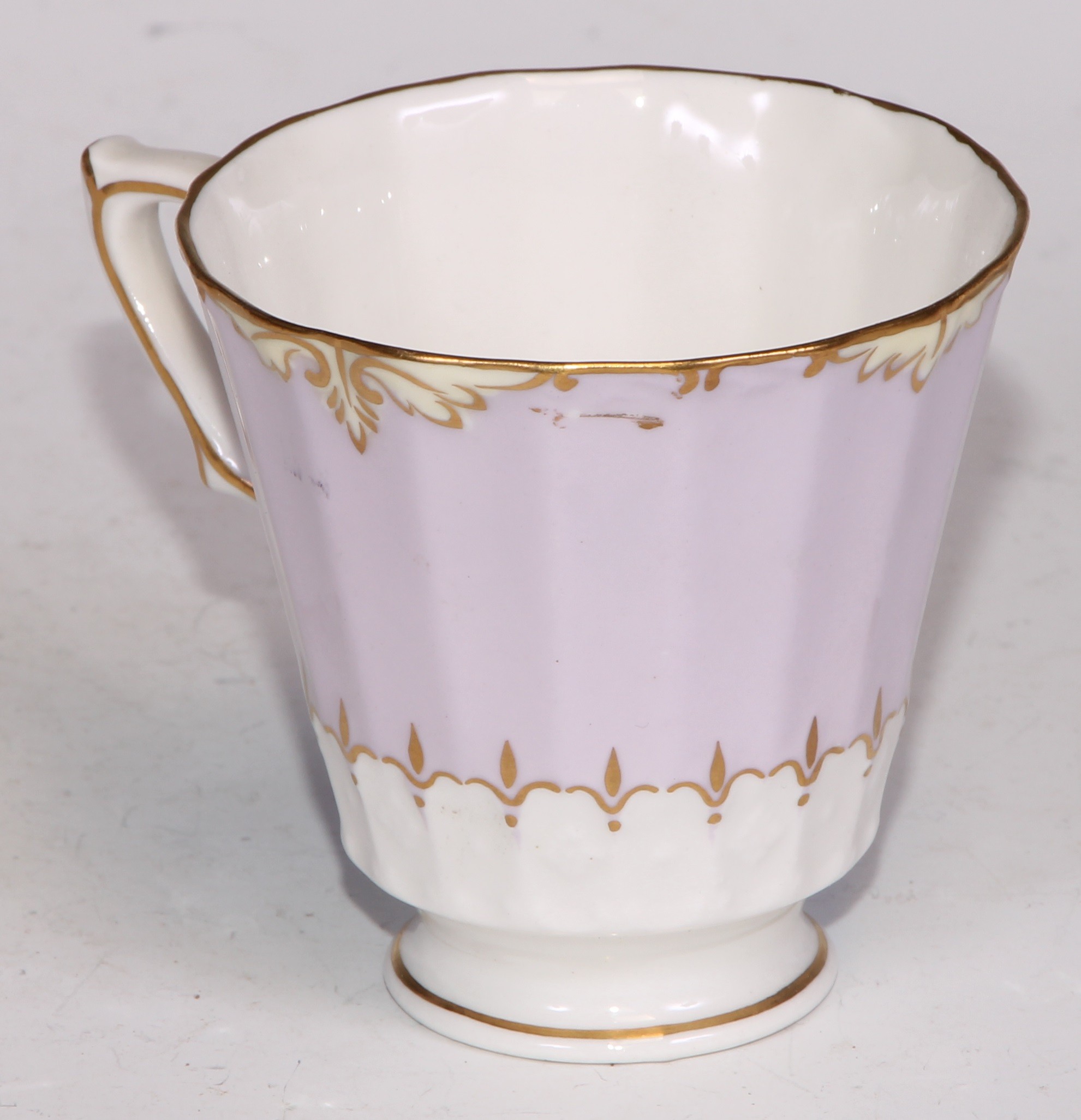 A Royal Crown Derby commemorative mug, HM King George VI Coronation 1937; four Royal Crown Derby - Bild 23 aus 54