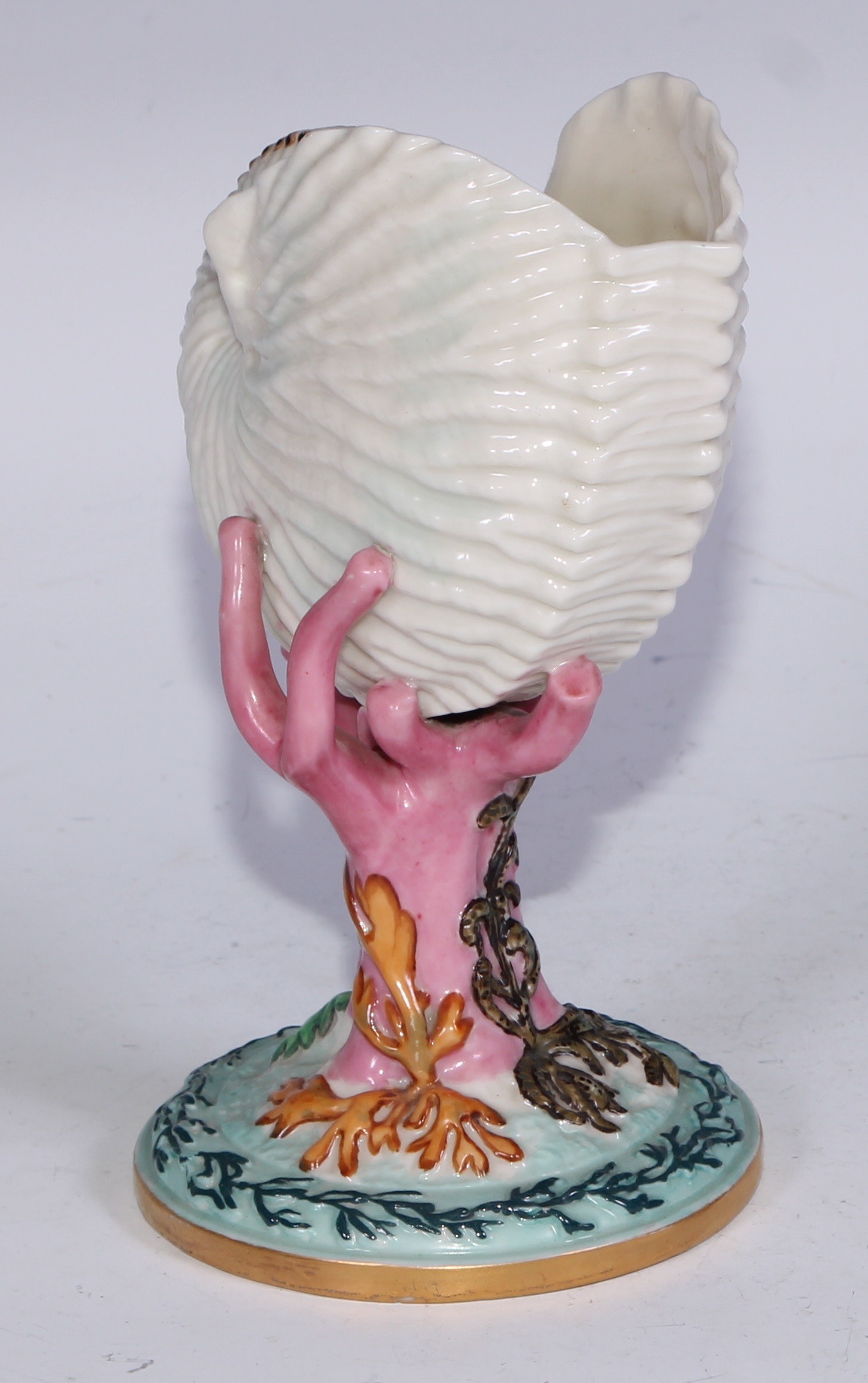 A Royal Worcester vase, naturalistically modelled as a nautilus shell upon a coral specimen, 16cm - Bild 3 aus 11